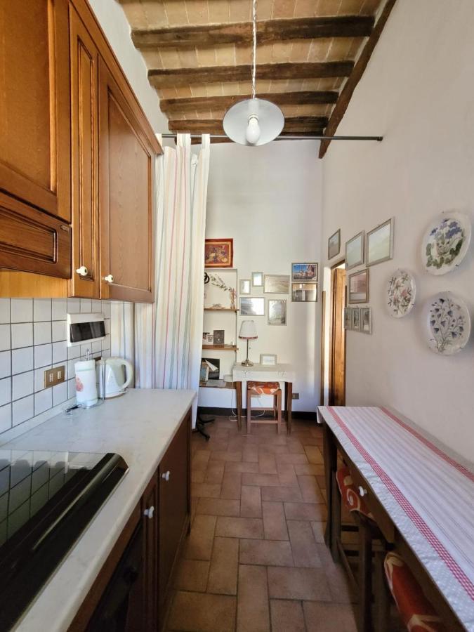 Apartamento Residenza Storica Il Pozzo San Quirico dʼOrcia Exterior foto